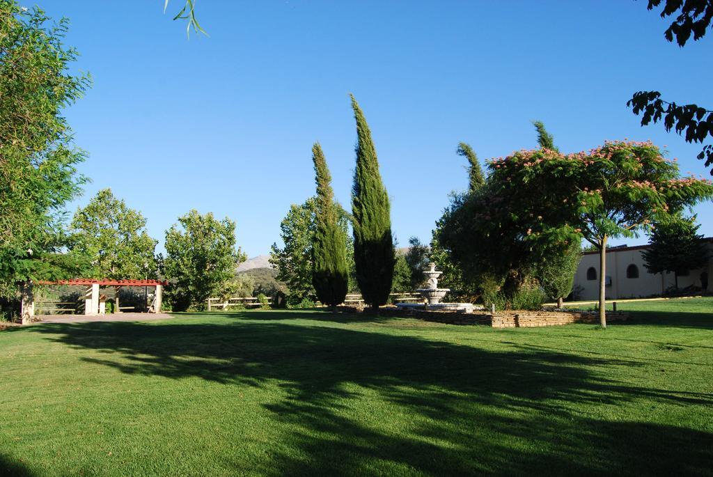 Hacienda Mendoza Hotel Archidona Exterior photo